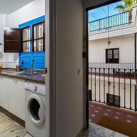 More Center Apartment Seville Exterior photo